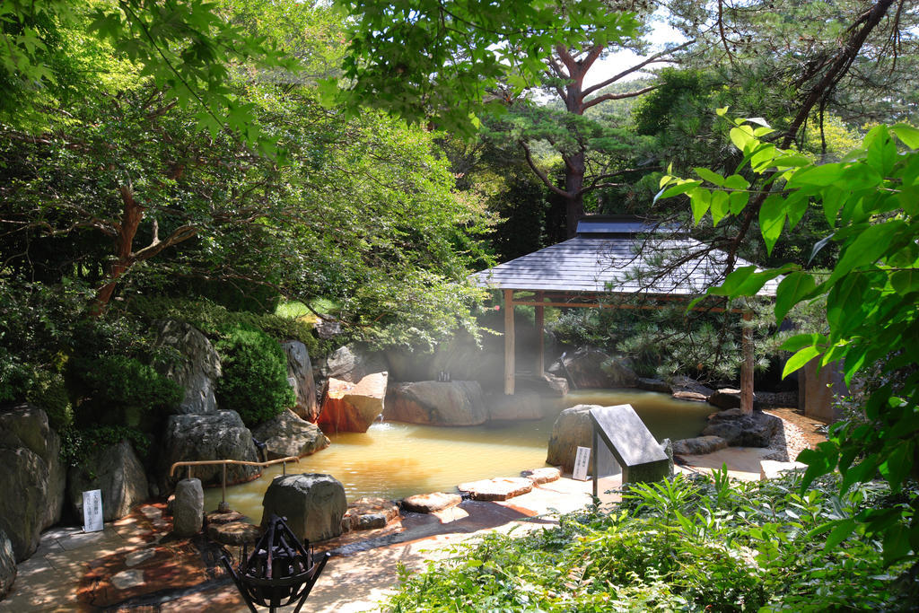 Sendai Akiku Weni Bonfire No Tang Hotel Exterior foto